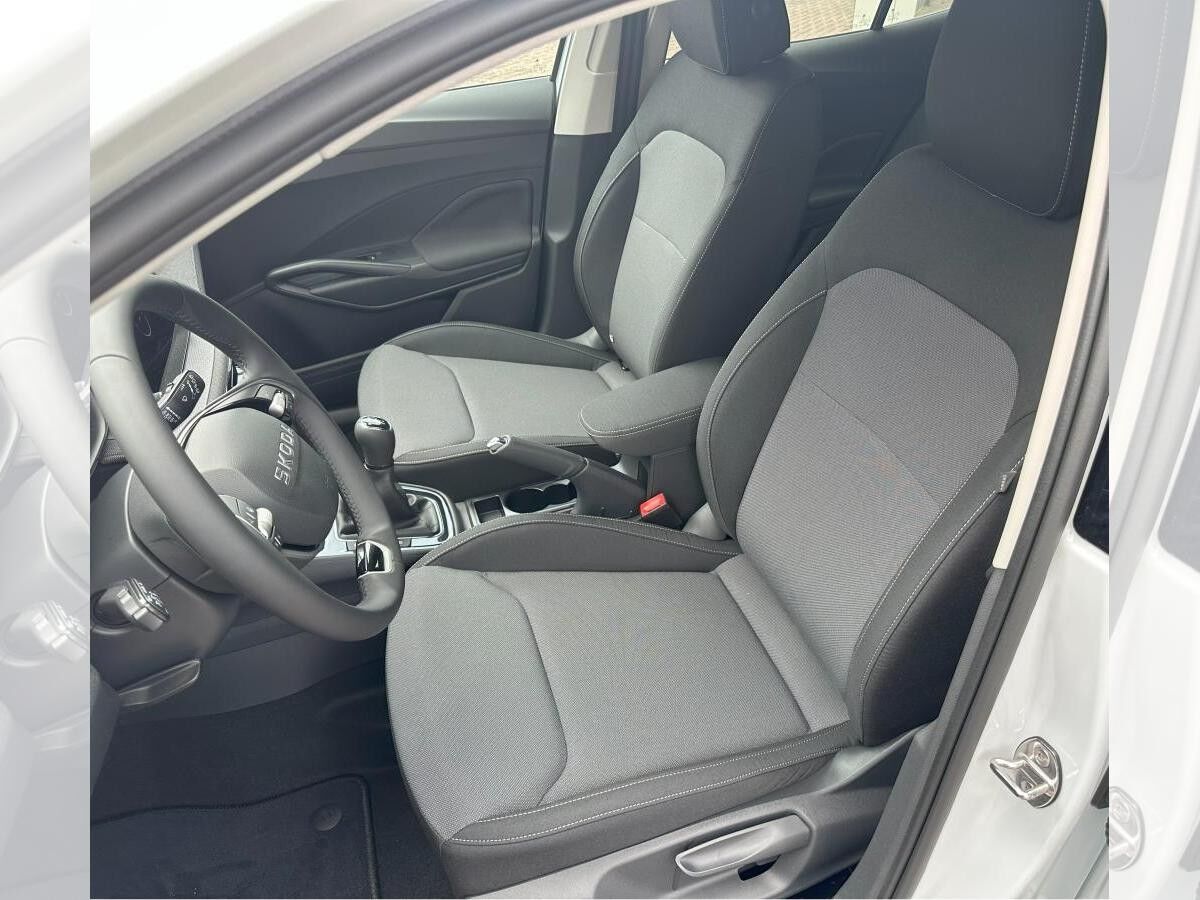 Skoda Fabia Tour 1,0 TSI 70 kW 5-Gang-Schaltgetriebe**GEWERBEAKTION**