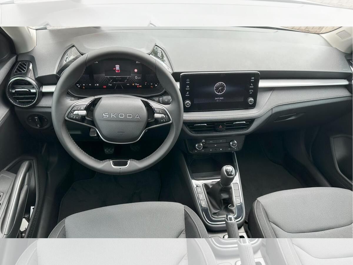 Skoda Fabia Tour 1,0 TSI 70 kW 5-Gang-Schaltgetriebe**GEWERBEAKTION**