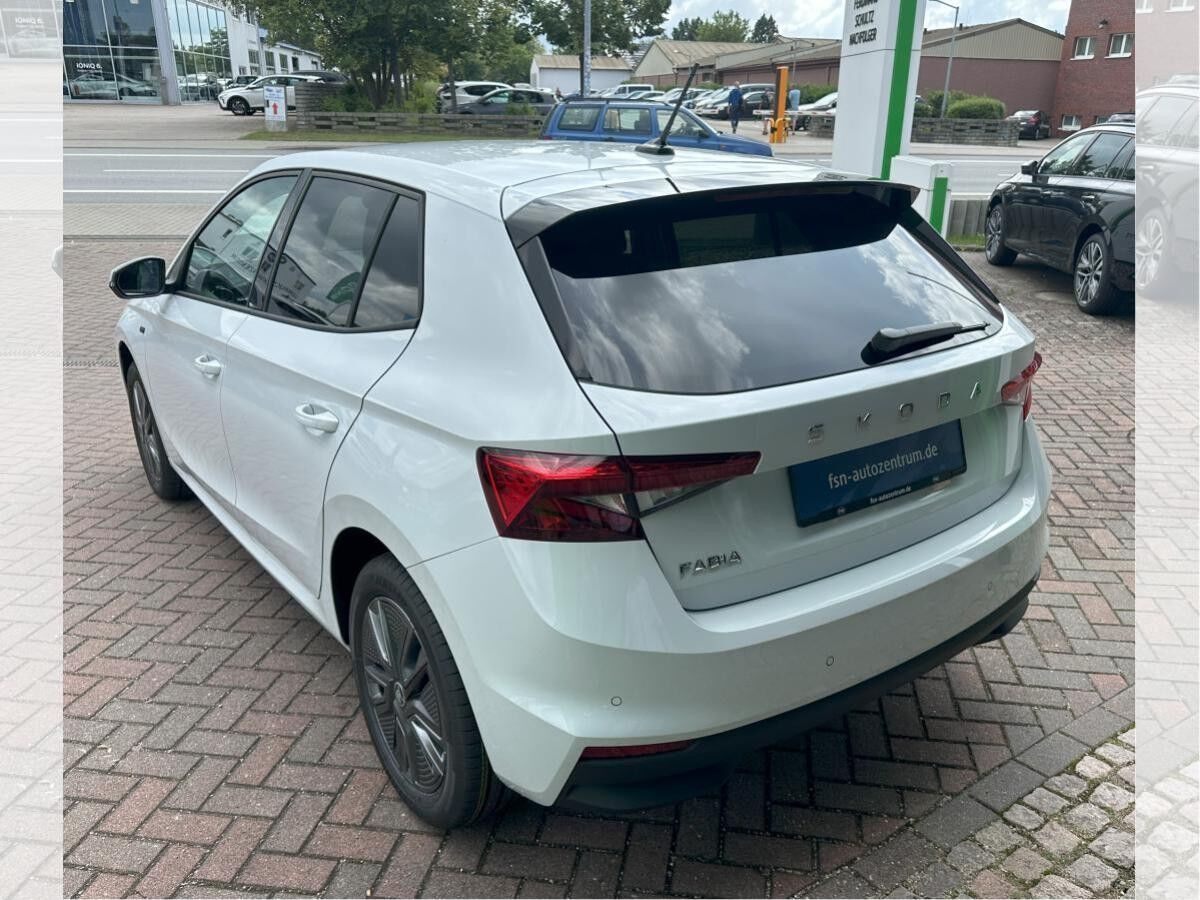 Skoda Fabia Tour 1,0 TSI 70 kW 5-Gang-Schaltgetriebe**GEWERBEAKTION**