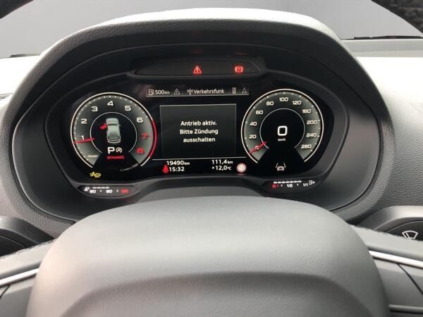 Audi Q2 40 TFSI qu. advanced / SOFORT VERFÜGBAR !