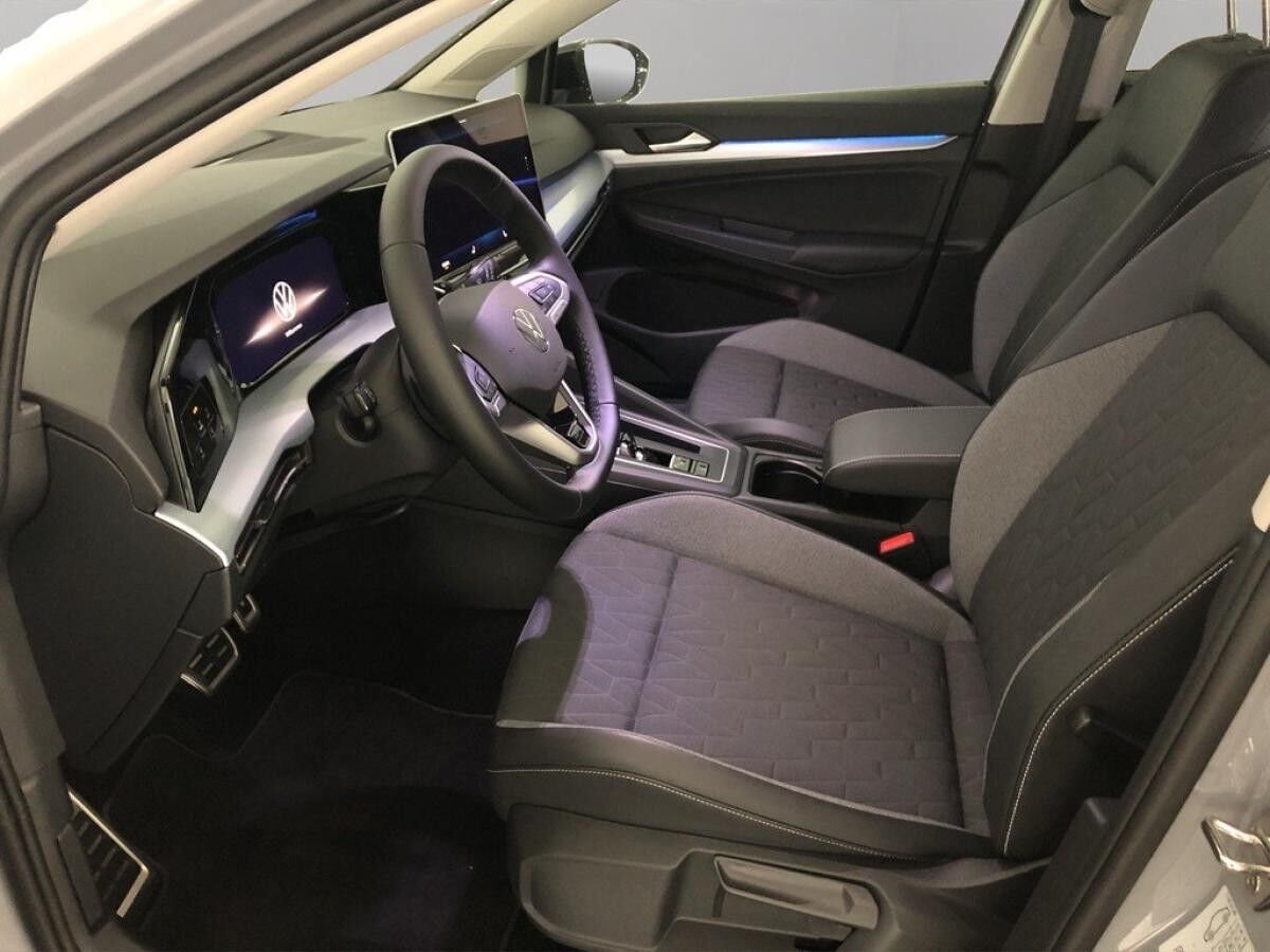 Volkswagen Golf VIII 1.5 eTSI DSG GOAL / SOFORT VERFÜGBAR !