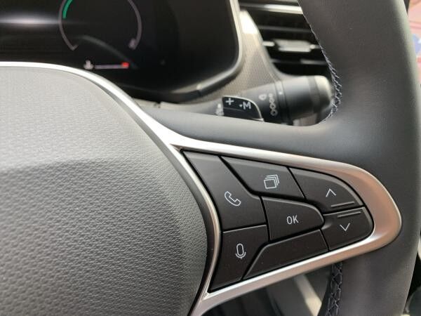 Renault Arkana TECHNO MILD HYBRID 140 EDC 🤑DEAL-sofort verfügbar🤑Allwetterreifen+ KAMERA+PDC 360°