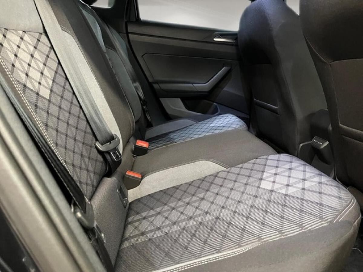 Volkswagen Taigo R-Line 1.0 TSI - ACC IQ-Light App-Connect Kamera SHZ MFL IQ Drive LM DAB+ Digital Cockpit