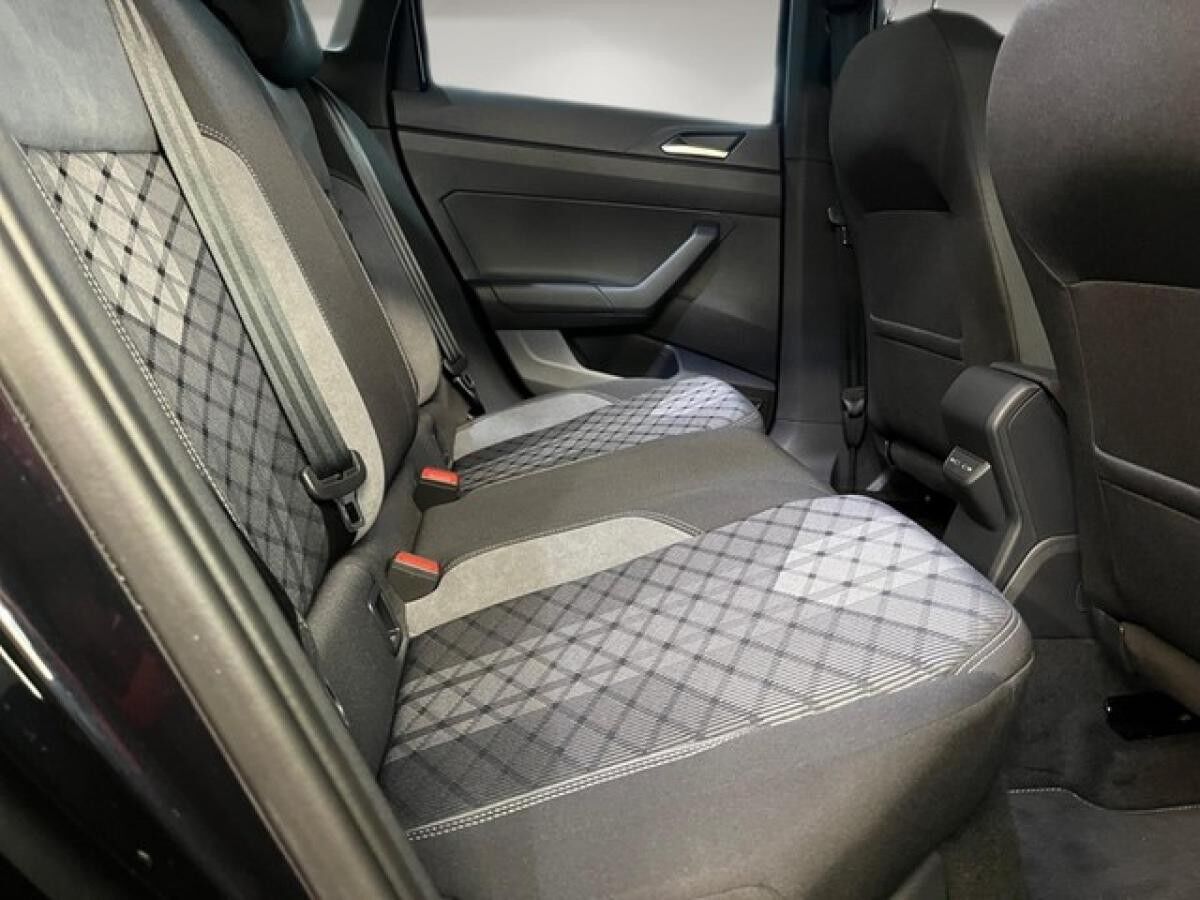 Volkswagen Taigo R-Line 1,0 TSI - ACC IQ.Drive Navi LM Kamera Matrix-LED SHZ DAB+ Digital Cockpit MFL