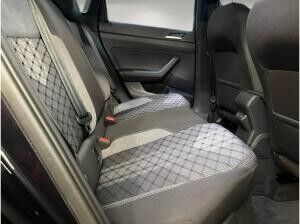 Volkswagen Taigo R-Line 1,0 TSI - ACC IQ.Drive Navi LM Kamera Matrix-LED SHZ DAB+ Digital Cockpit MFL
