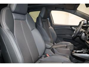 Audi Q4 e-tron 35 S line*Pano*Matrix*AHK *