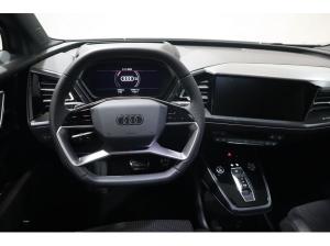 Audi Q4 e-tron 35 S line*Pano*Matrix*AHK *
