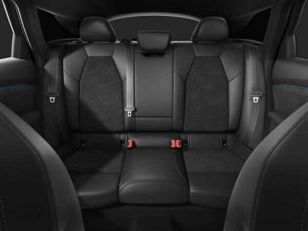 Audi A6 e-tron Interieur S mit Sportsitzen, Tech plus, AHK