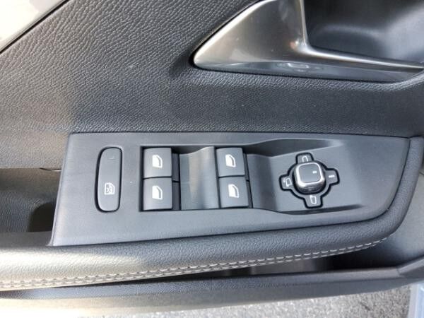 Opel Astra Electric GS SONDERAKTION 360Grad SHZ Lenkradhz Navi