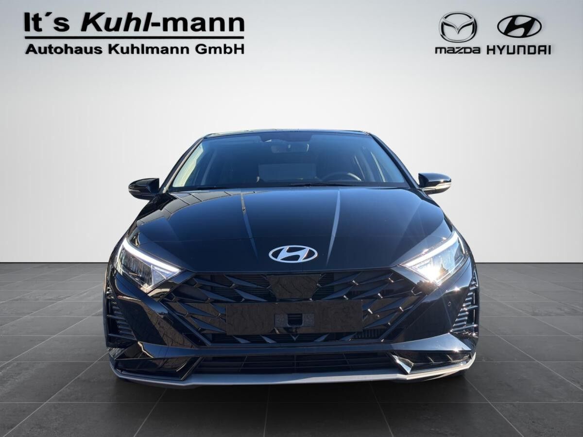 Hyundai i20 Prime Automatik Versicherung Wartung & Verschleiß inklusive! Lagerwagen