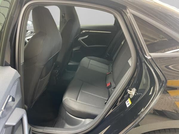 Audi A3 Limousine 35 TFSI S line AHK SONOS LED NAVI
