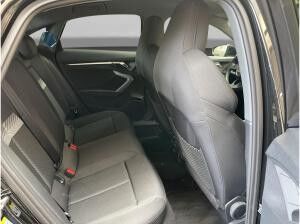 Audi A3 Limousine 35TFSI 6 Gang S line AHK SONOS LED