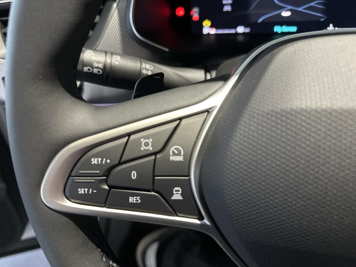 Renault Arkana TECHNO MILD HYBRID 140 EDC 🤑DEAL-🤑Allwetterreifen+ KAMERA+