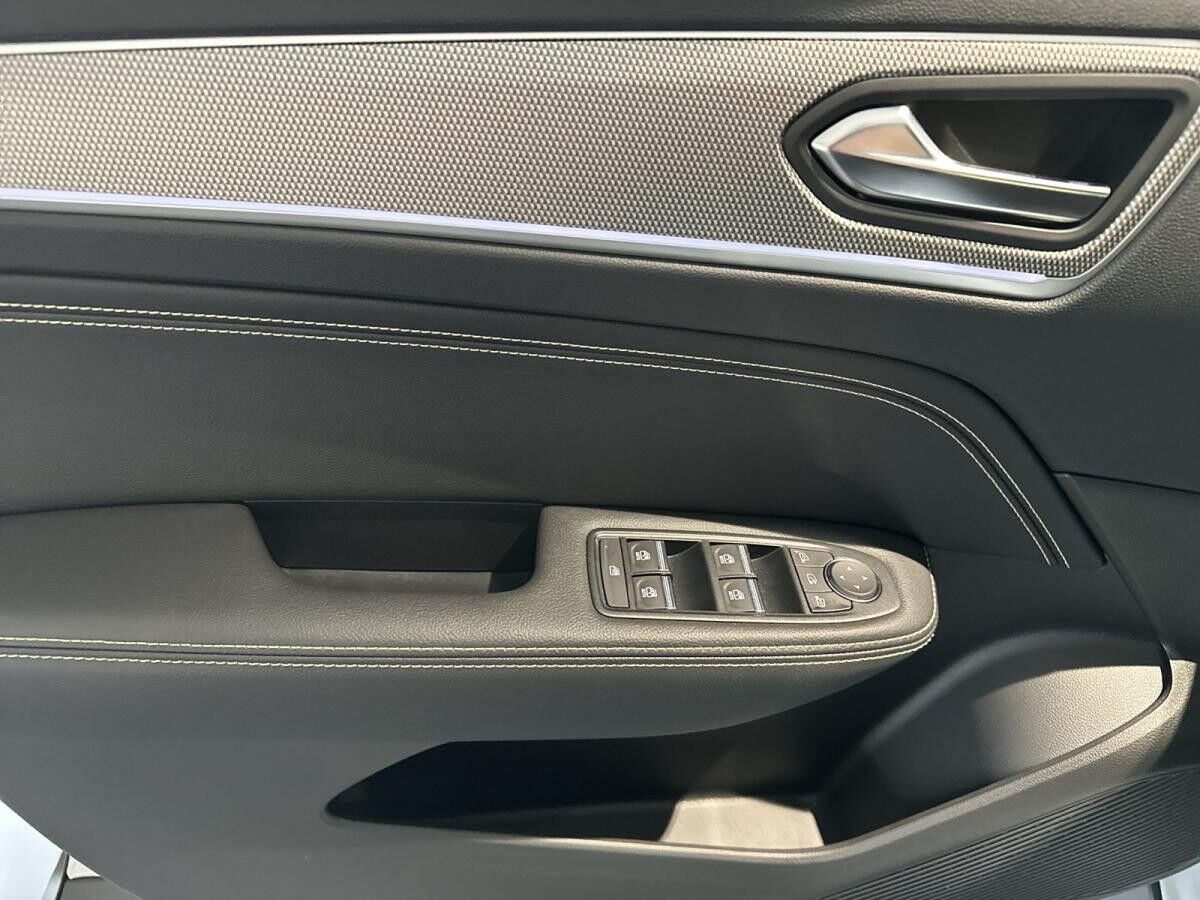 Renault Arkana TECHNO MILD HYBRID 140 EDC 🤑DEAL-🤑Allwetterreifen+ KAMERA+