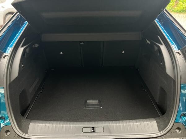 Peugeot 3008 Allure 1.2 Hybrid *LED*Shz*Klima*360°