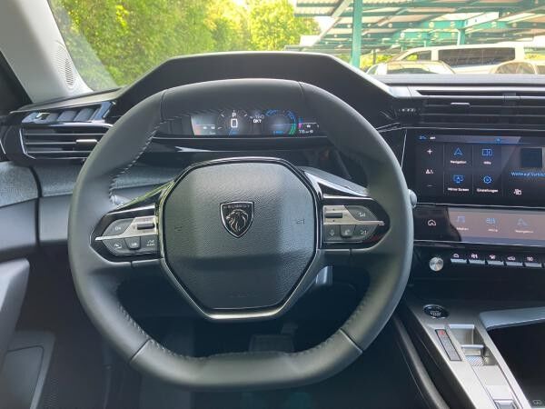 Peugeot 408 Allure 1.2 Hybrid ACC*LED*SHZ*Klima*360°