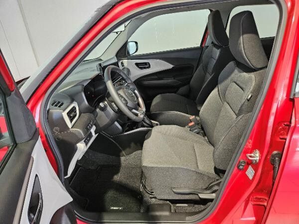 Suzuki Swift CVT Comfort+ LED ACC Navi Klima