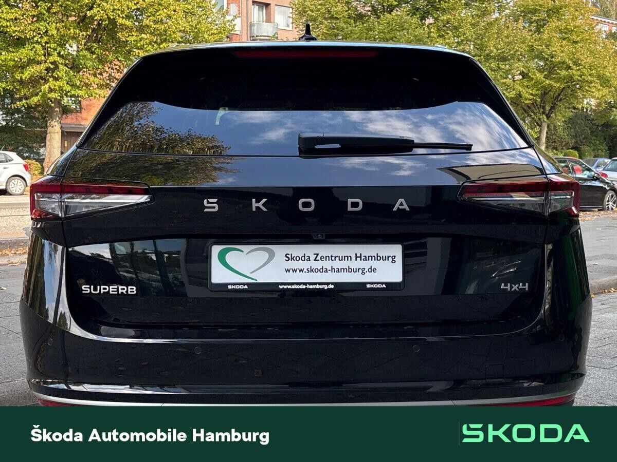 Skoda Superb Combi L&K 2,0 TDI 7-Gang-DSG 4x4