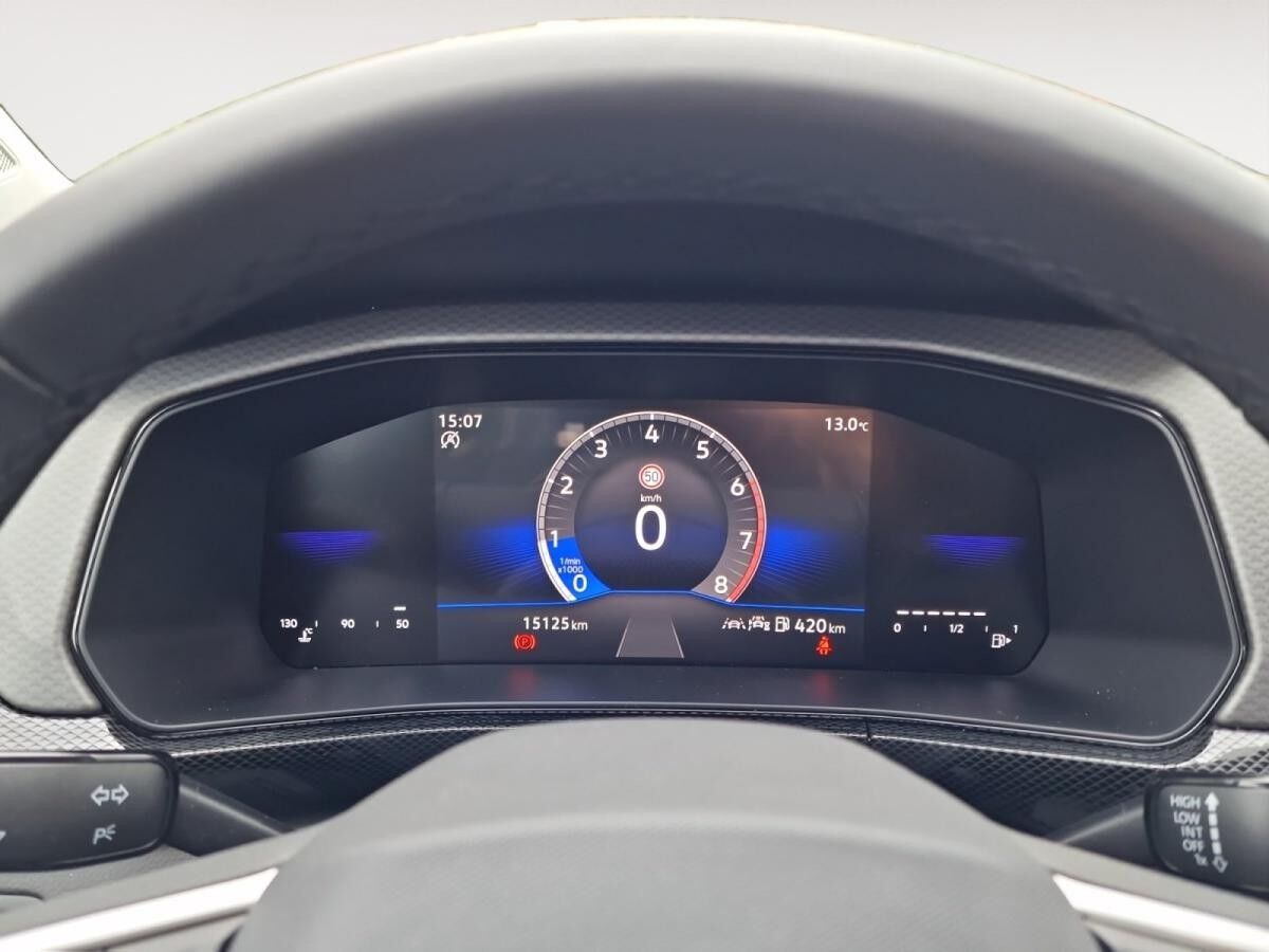 Volkswagen T-Cross 1.0 TSI Life KAM ACC PDC SHZ