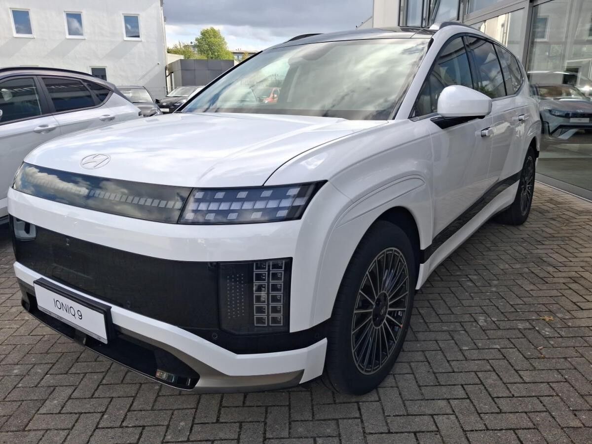 Hyundai IONIQ 9 6-Sitzer 4WD UNIQ Swivel-Paket, Panoramadach Hyundai IONIQ 9 6-Sitzer 4WD UNIQ Swivel-Paket, Panoramadach