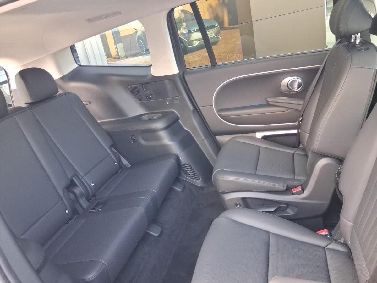 Hyundai IONIQ 9 6-Sitzer 4WD UNIQ Swivel-Paket, Panoramadach Hyundai IONIQ 9 6-Sitzer 4WD UNIQ Swivel-Paket, Panoramadach