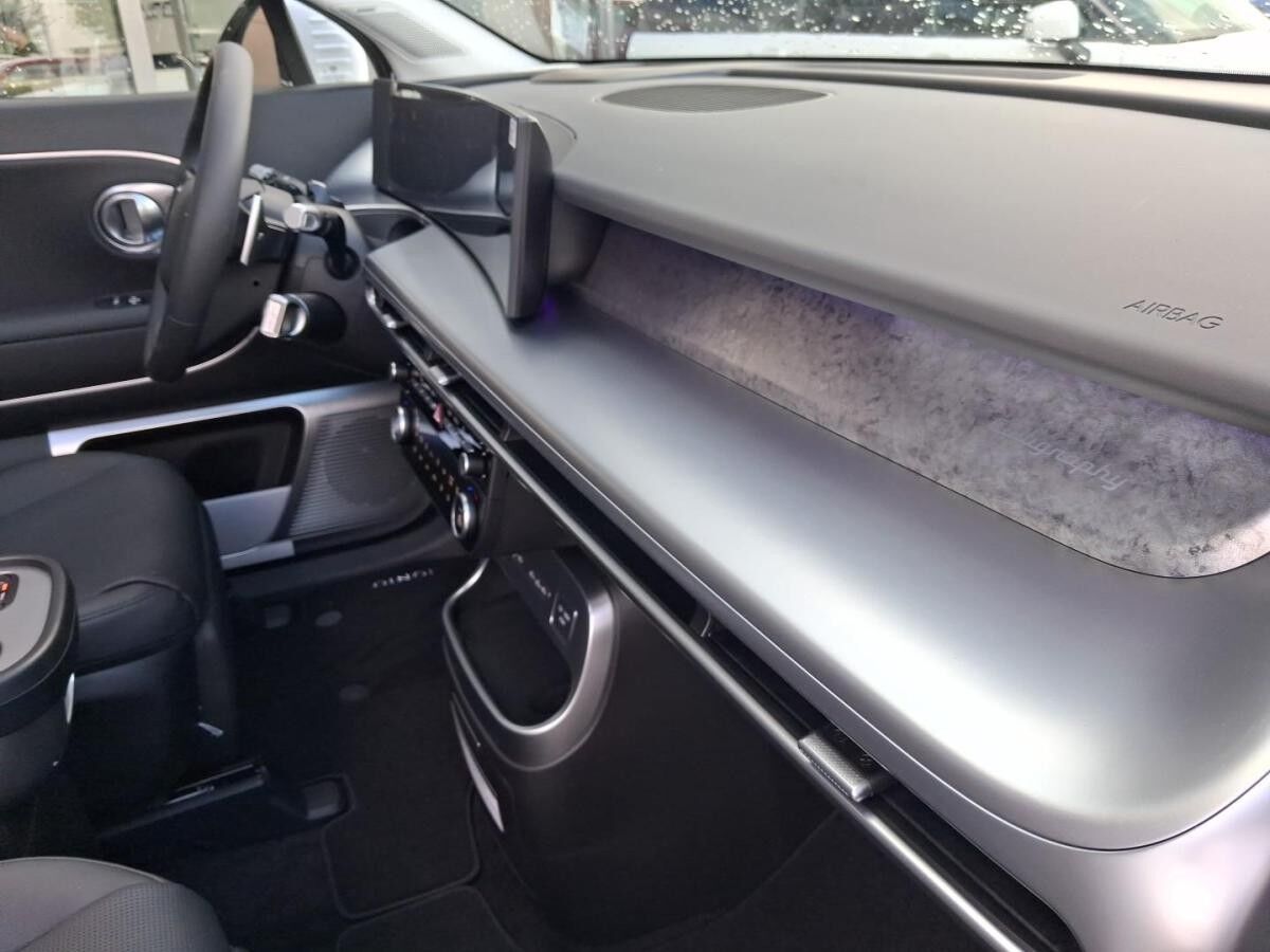 Hyundai IONIQ 9 6-Sitzer 4WD UNIQ Swivel-Paket, Panoramadach Hyundai IONIQ 9 6-Sitzer 4WD UNIQ Swivel-Paket, Panoramadach