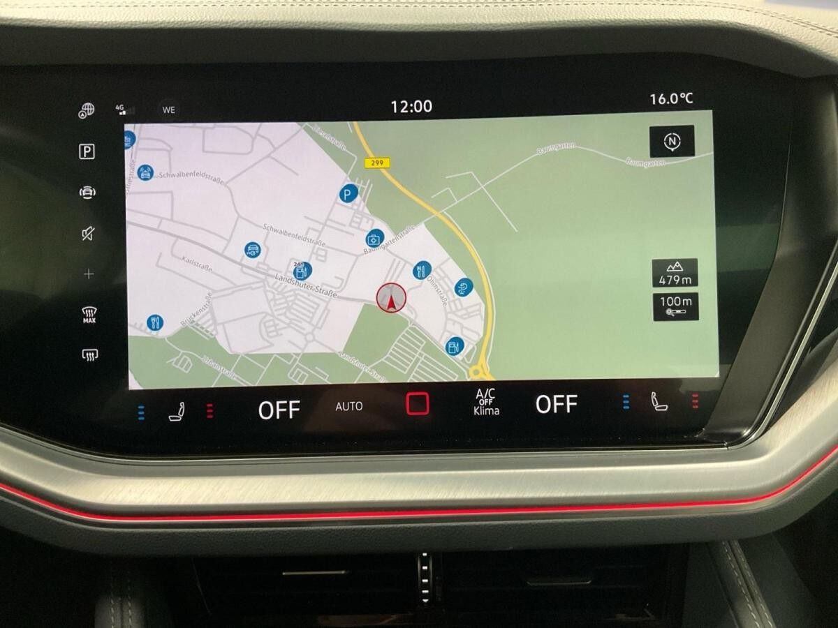 Volkswagen Touareg R-LINE BLACK 3.0TSI NP.109T STDHZG.PANO.AHK.LUFT.KAMERA.20 SITZ-KLIM