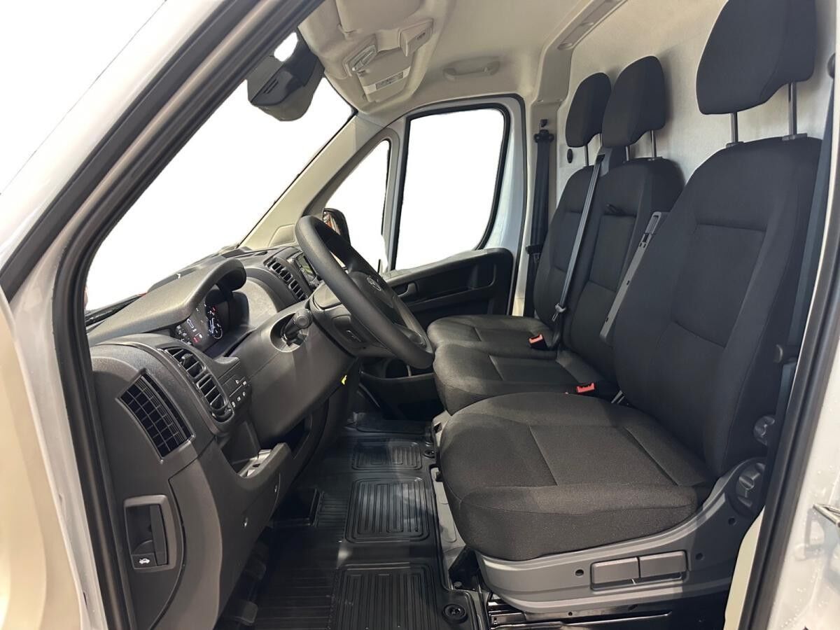 Toyota Proace Max 2.2L Diesel (140 PS) L2H2  WORK - 15 JAHRE GARANTIE - NEU- LAGERWARE