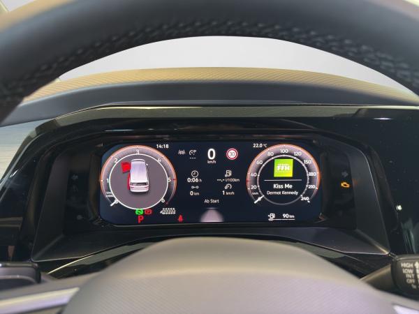 Volkswagen Multivan Edition 2.0 TDI DSG AHK NAVI STHZ HARMA