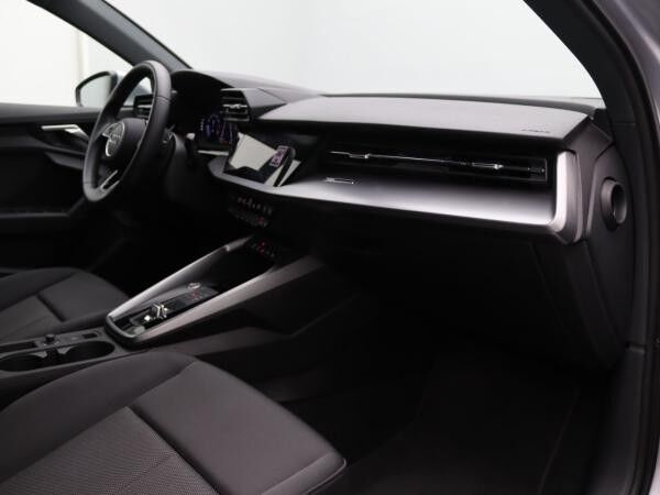 Audi A3 Limousine advanced 35TFSI S-tronic / ParkAssi