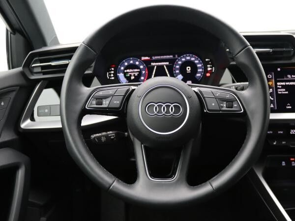 Audi A3 Limousine advanced 35TFSI S-tronic / ParkAssi