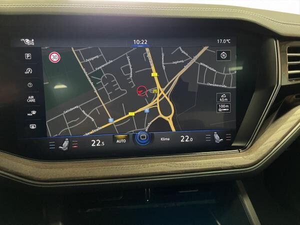 Volkswagen Touareg 3.0 V6 TDI 4M Atmosphere AHK Pano Matrix LM 20"
