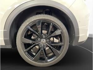 Volkswagen T-Roc 2.0 TSI 4M R-Line Matrix LM 19" Navi RFK ACC