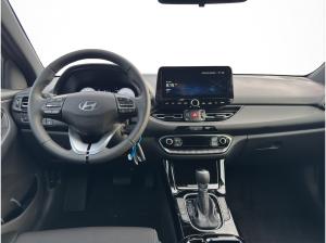 Hyundai i30 Kombi Advantage Privat & Gewerbe  100PS Automatik Navi, Klima, dig. Cockpit sofort verfügbar