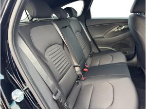 Hyundai i30 Kombi Advantage Privat & Gewerbe  100PS Automatik Navi, Klima, dig. Cockpit sofort verfügbar