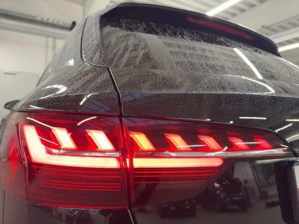 Audi A4 Avant S line 35 TDI AHK LED ACC virtual Navi