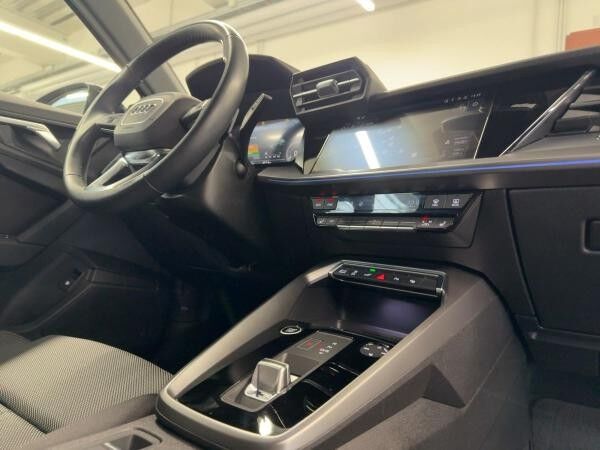 Audi A3 Sportback 45 TFSI e S line LED Kamera Navi