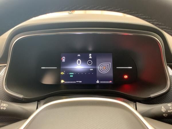 Renault Arkana EVOLUTION MILD HYBRID 140 EDC 💥DEAL💥 Ganzjahresreifen+Carplay+AndroidAuto