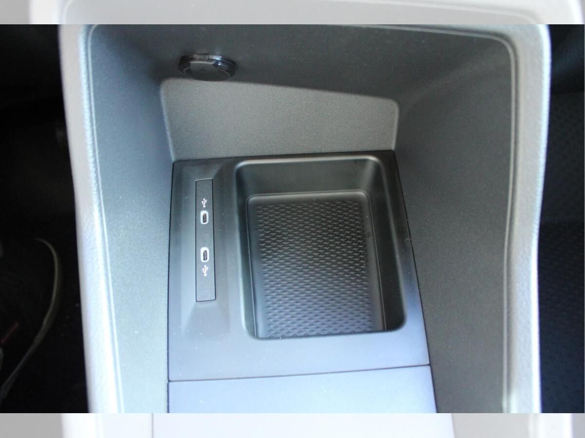 Ford Transit Connect Trend L1 Kasten AHK|FAHRER ASSI PK|KLIMA|TEMPOMAT|NAVIGATION|