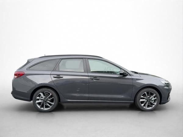 Hyundai i30 Kombi Advantage Privat & Gewerbe  100PS Plus Paket Automatik Navi, Klima, dig. Cockpit sofort verfüg