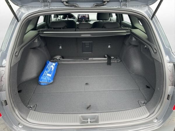 Hyundai i30 Kombi Advantage Privat & Gewerbe  100PS Plus Paket Automatik Navi, Klima, dig. Cockpit sofort verfüg