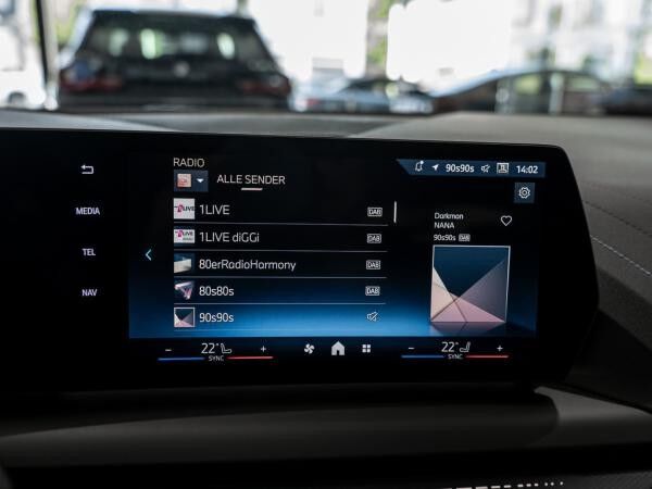 BMW 120 M-Sport LED NAVI KAMERA SHZ PDC KEYLESS