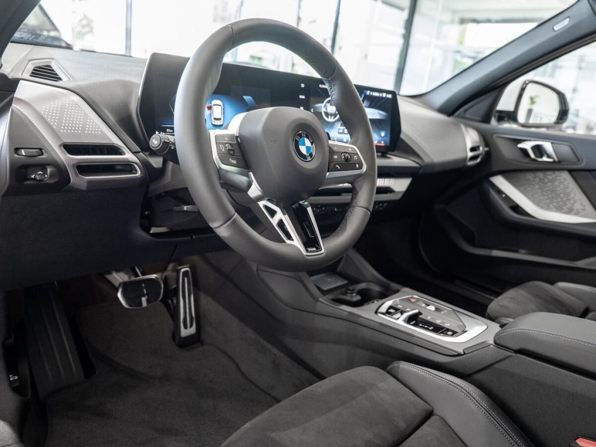 BMW 120 M-Sport LED NAVI KAMERA SHZ PDC KEYLESS