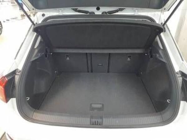 Volkswagen T-Roc LIFE 1.0TSI NAVI+VC.2xPDC.LED.SHZ.APP-C.DAB+.USB