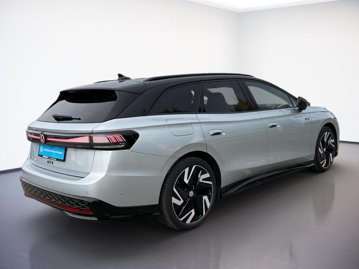 Volkswagen ID.7 Tourer GTX 4M NP.77T ACC.5J-G.WÄRMEPUMPE.AHK.AREA-VIEW.NAVI.HUD.LED.APP-C