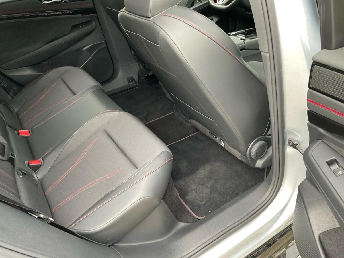 Volkswagen ID.7 Tourer GTX 4M NP.77T ACC.5J-G.WÄRMEPUMPE.AHK.AREA-VIEW.NAVI.HUD.LED.APP-C