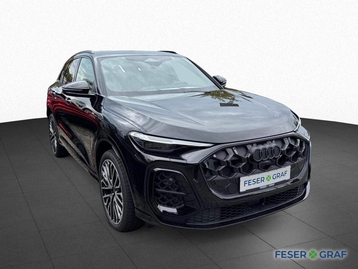 Audi Q5 TDI Quattro Tech Plus Sline AHK MMI Pro