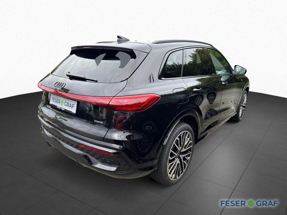 Audi Q5 TDI Quattro Tech Plus Sline AHK MMI Pro