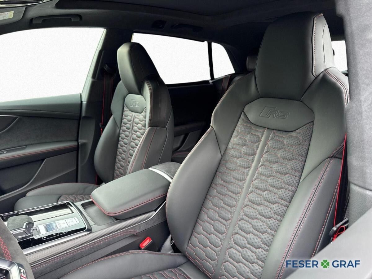 Audi RS Q8 performance AHK Pano 305 OLED HUD Keramik