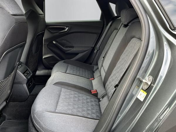 Audi A5 Limousine TDI quattro 150 kW S-line + AHK + TECH + LED + KAMERA + MMI EXPERIENCE + *GEWERBEKUNDEN*